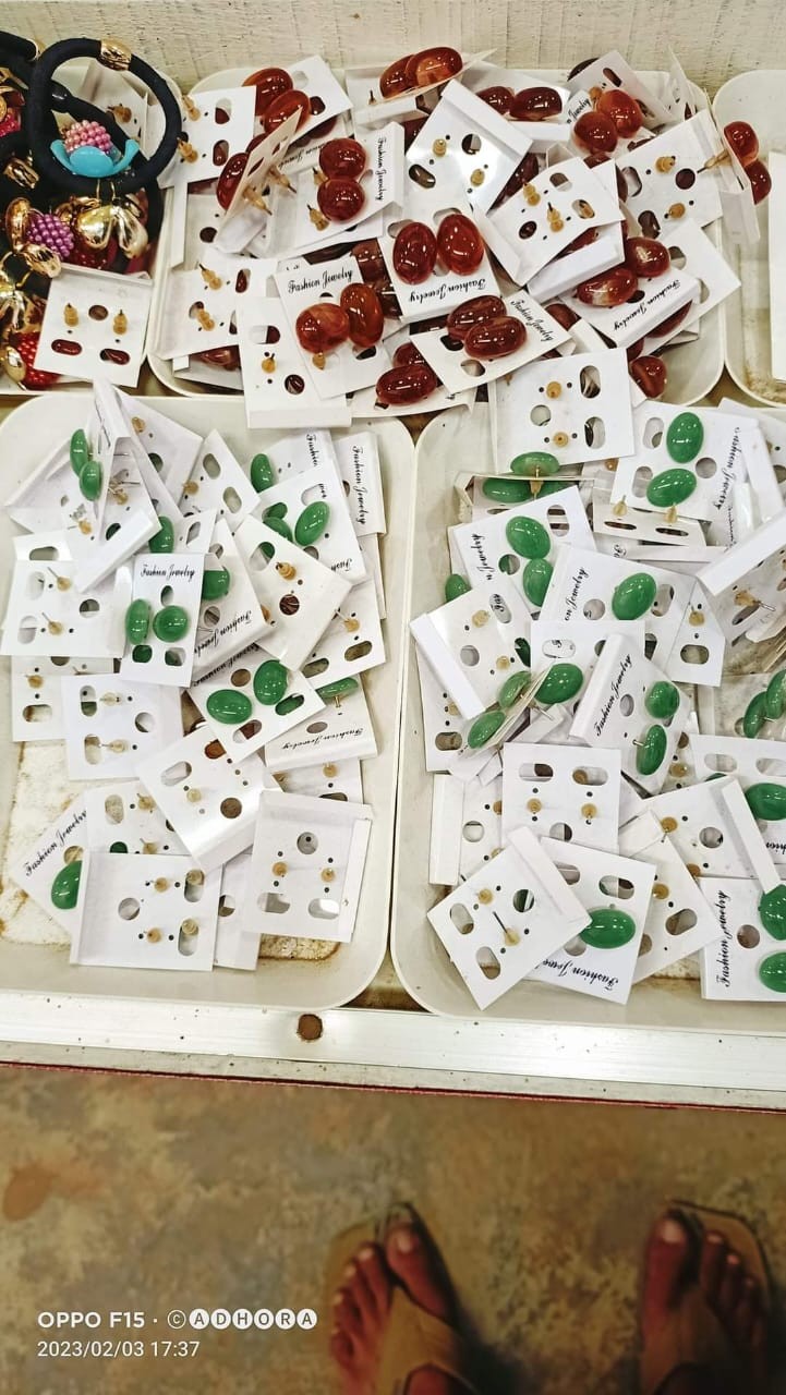  Snail Top (শামুকের টপ) 