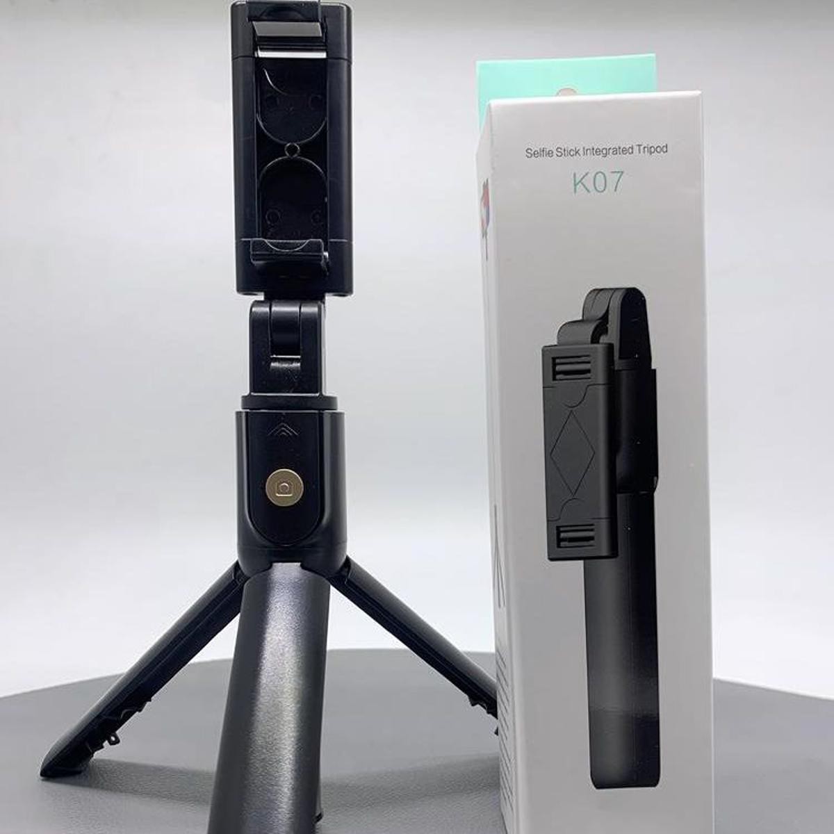  K07 MOBILE PHONE BLUETOOTH SELFIE STICK INTEGRATED TRIPOD 