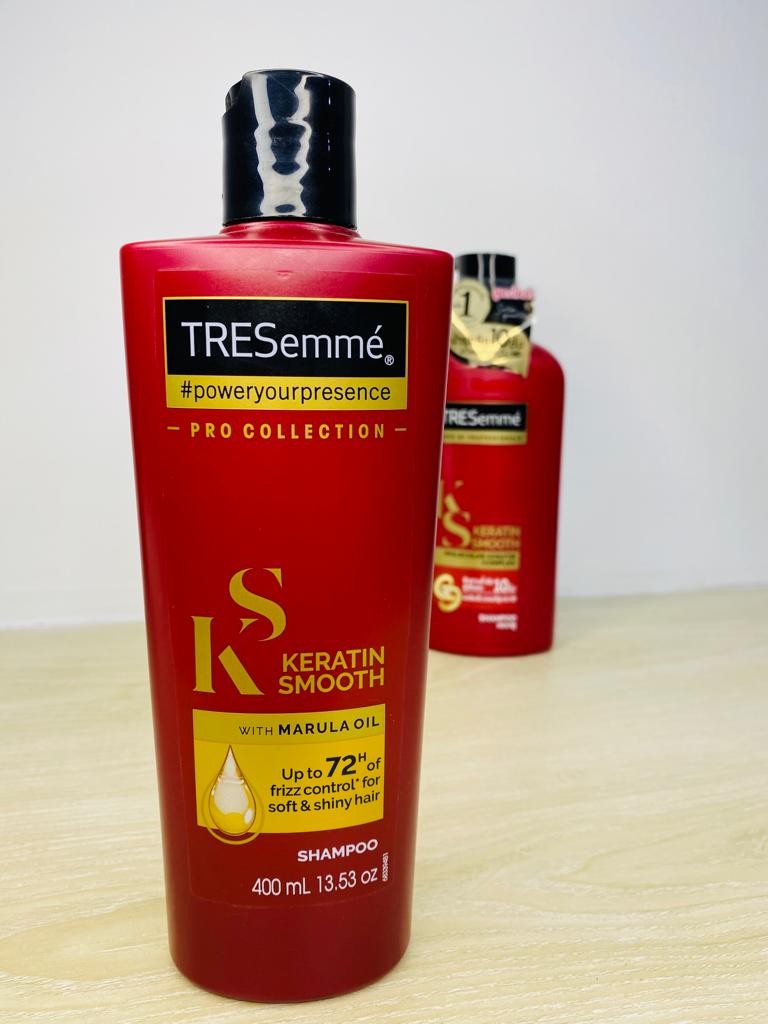 TRESemmé Keratin Smooth with Marula Oil Shampoo 400ml