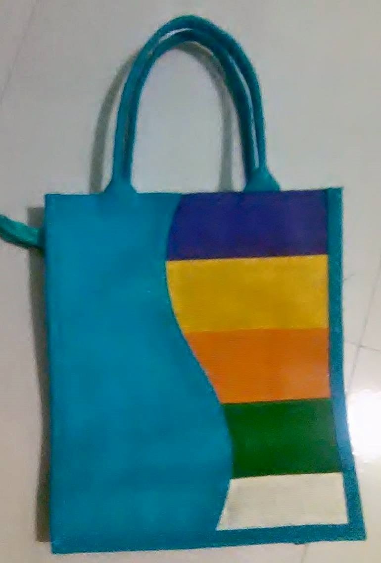  Lunch carry bag made of jute 